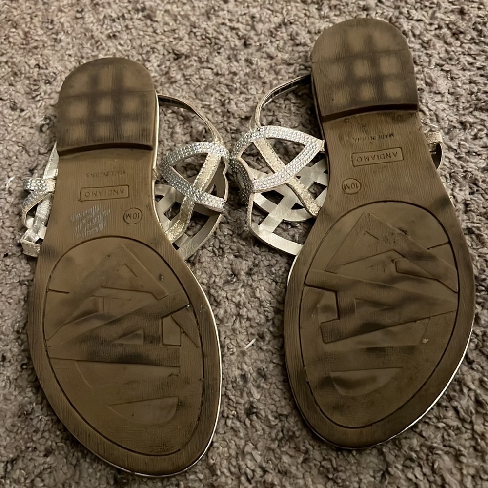 Comfy Rhinestone Sandals - Picture 3 of 3